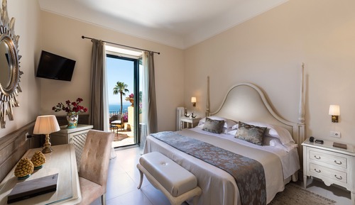 Classic Room, 1 Double or 2 Twin Beds, Balcony, Sea Facing
