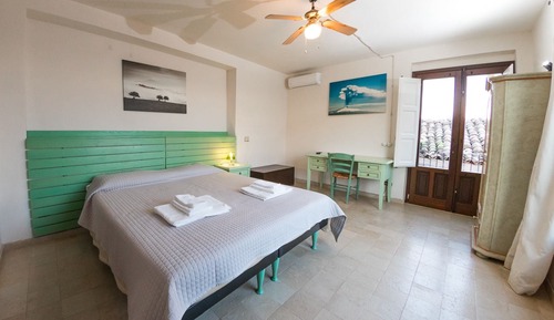 Classic Room, Lake View (Bellini)