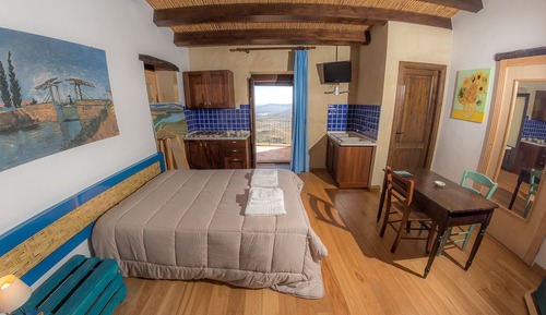 Standard Room, Lake View (Bufalino)