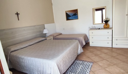 Family Quadruple Room