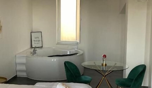 suite giza