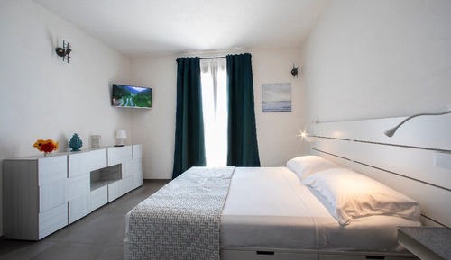 Family Apartment, Balcony, Garden View