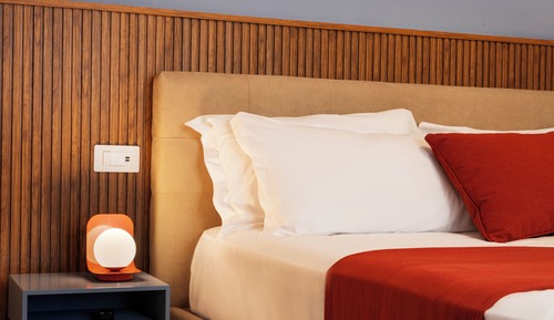 Deluxe Room, 1 Queen Bed