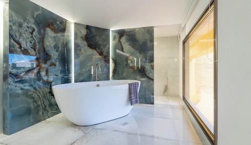 Premium Double Room, Private Bathroom, Courtyard View (Camilleri)