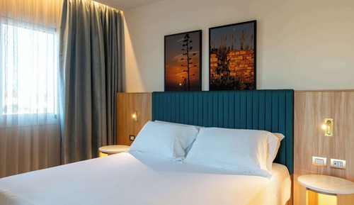 Suite, 1 King Bed