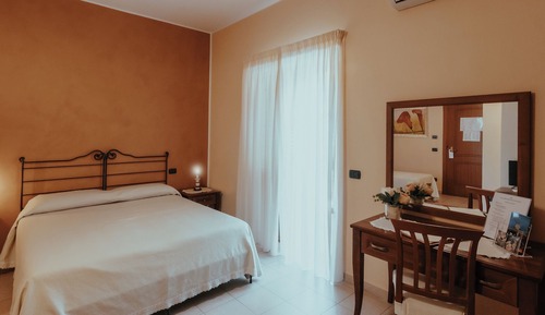 Classic Double or Twin Room