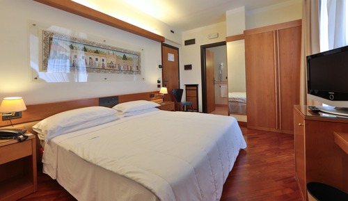 Junior Suite, 1 King Bed