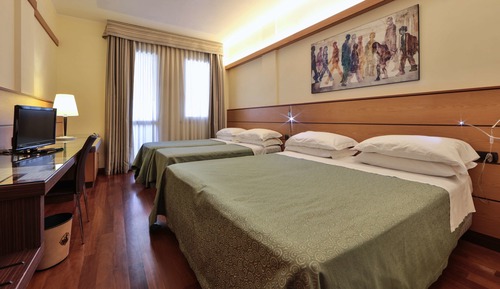 Classic Room, Multiple Beds, Annex Building