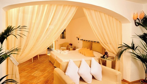 Standard Room (Quadruple)