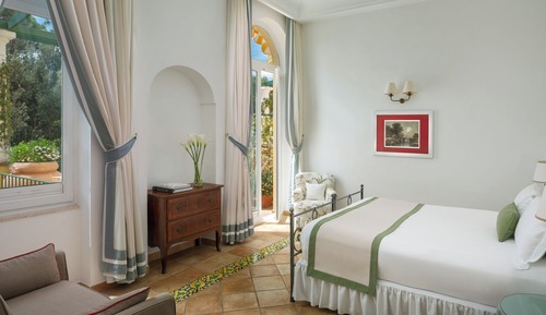Garden View Junior Suite