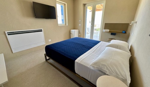 Junior Room, Sea View
