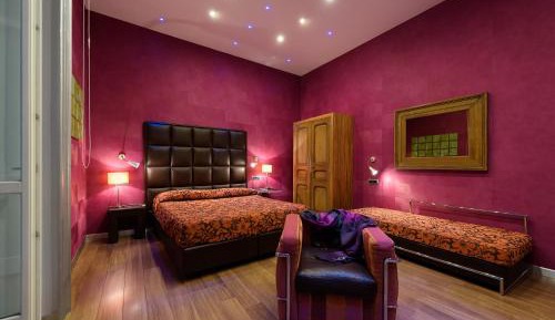 Superior Triple Room with Sea View and Spa Bath