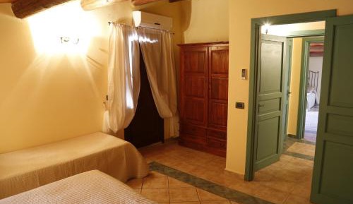 Comfort Triple Room