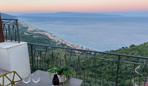 One-Bedroom Apartment with Sea View and Terrace