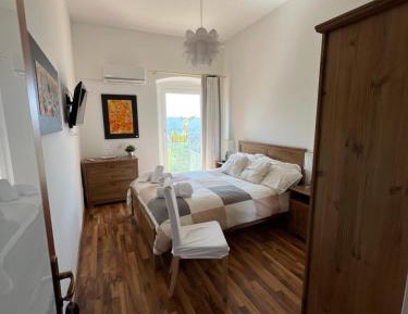Double Room with Mountain View