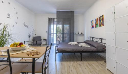 One-Bedroom Apartment with Garden View