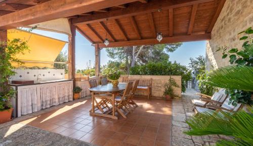 One-Bedroom Apartment with Garden View