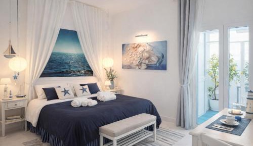 Double Room with Balcony and Sea View