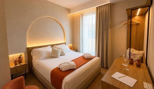 Classic Double Room