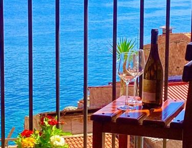 Double Room with Balcony and Sea View