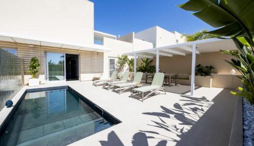 Villa with Private Pool