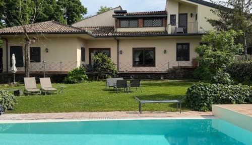 Villa with Private Pool