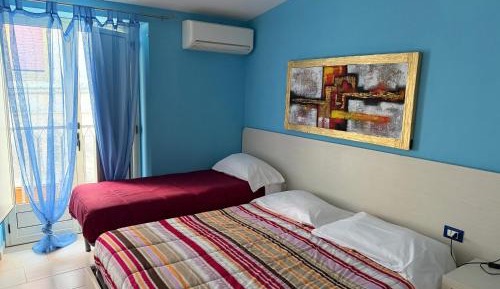 Comfort Triple Room