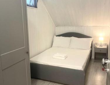Single Room with Private Bathroom