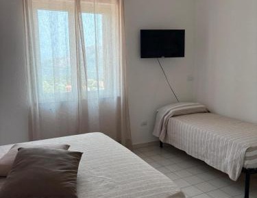 Triple Room with Private Bathroom