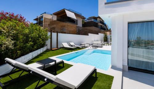 Villa with Private Pool