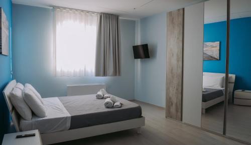 One-Bedroom Apartment with Rooftop Spa Bath