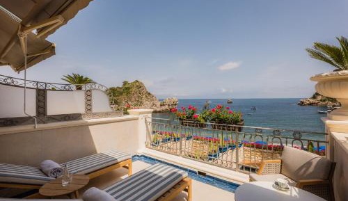 Junior Suite with Sea View (2 Adults)