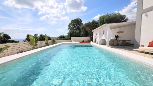 Villa with Sea View