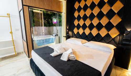 King Room with Spa Bath