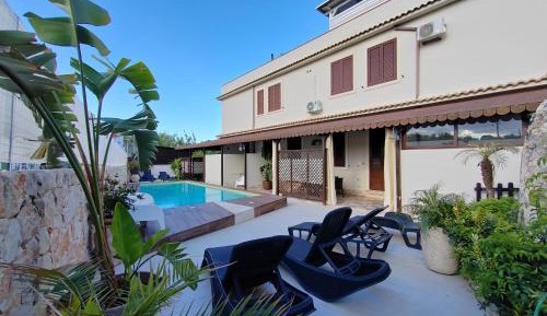 Apartment with Terrace
