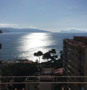 One-Bedroom Apartment with Sea View and Balcony