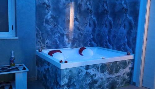 King Suite with Spa Bath