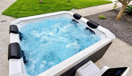 One-Bedroom Apartment with Spa Bath