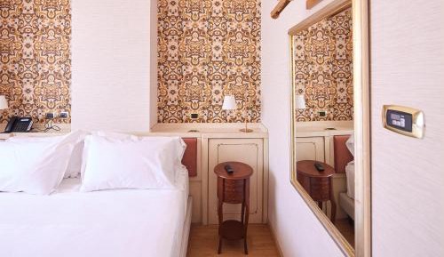 Naxos Deluxe King Room with Terrace