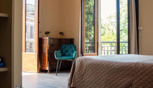 Deluxe Double Room with Balcony and Sea View