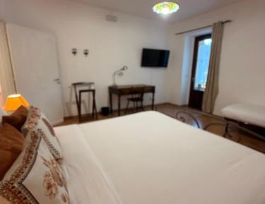 Triple Room with Garden View