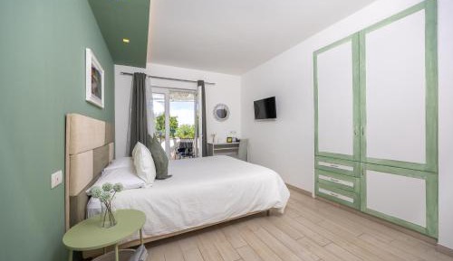 Family Room with Private Bathroom