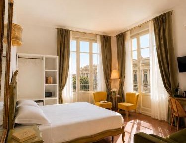 Deluxe Double Room with Extra Bed