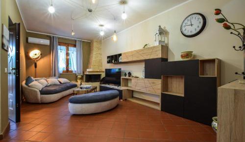 Three-Bedroom Vacation Home 