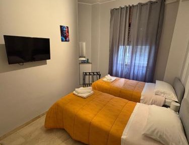 Twin Room with Private Bathroom