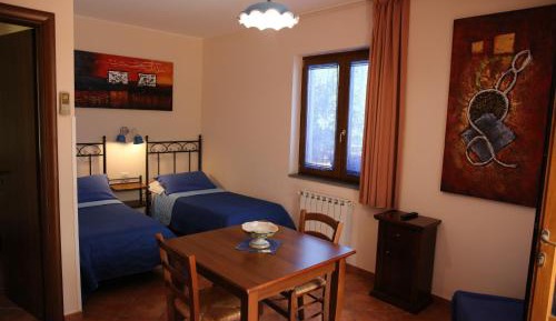 Twin Room with Bathroom