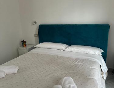 Queen Room with Balcony
