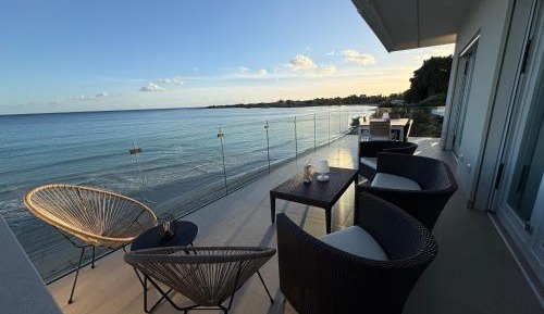 Villa - Beach Front