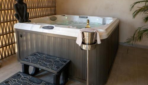 Deluxe Junior Suite