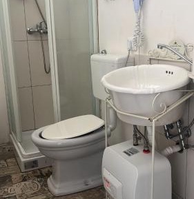Twin Room with Private Bathroom